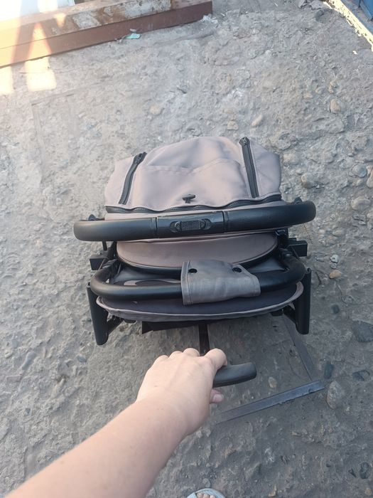 Продам детскую коляску