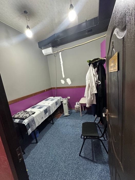 Ko‘kcha masjidi yonida 90 m² podval ijaraga beriladi