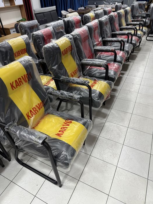 Karvon stul game chair