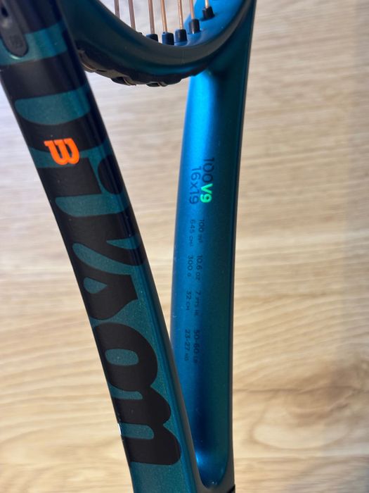 Wilson Blade v9 100 (300 гр.)