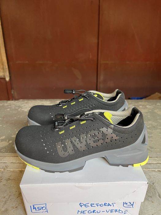 Vand pantofi protectie Uvex marimea 43