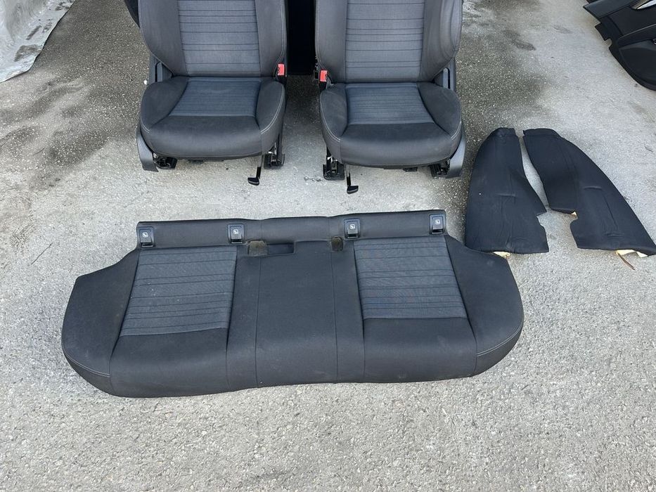 Салон за mercedes w205 седан  седалки и кори