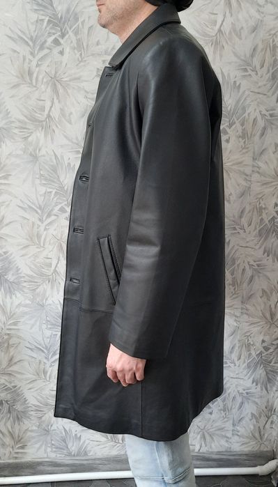 Классический кожаный сюртук.