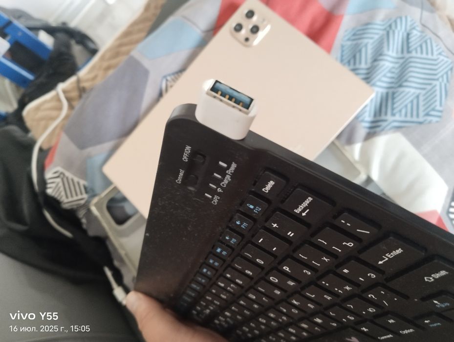 Продам планшет срочноо