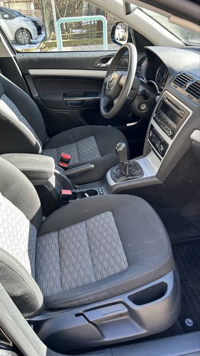 Skoda octavia benzina