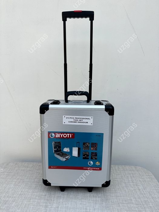 Бепул доставка ключ набор 213 персон в большом чемодане оригинал новый