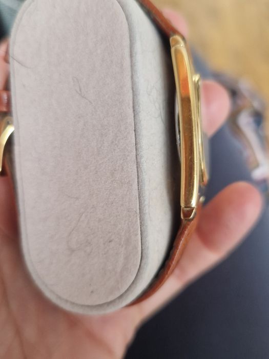 Швейцарски часовник,,Edox"