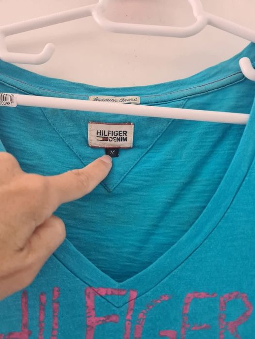 Tricou Tommy Hilfiger S-M pt dama