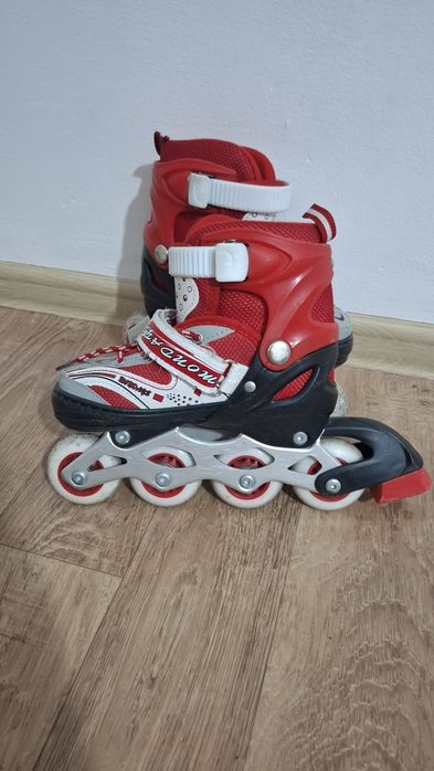 Ролик сатылады. Ролик продается.