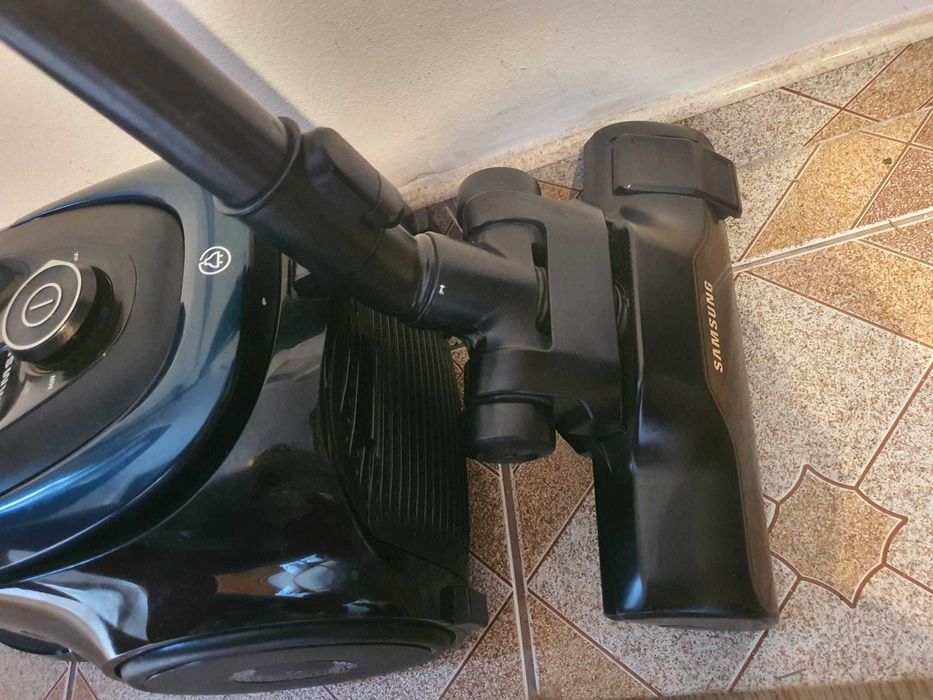 Aspirator fara sac Samsung VC07M21A0VN/GE, 1.5 l, 700 W