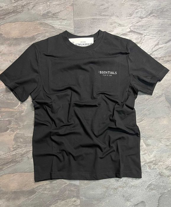 Мъжки Тениски Essentials