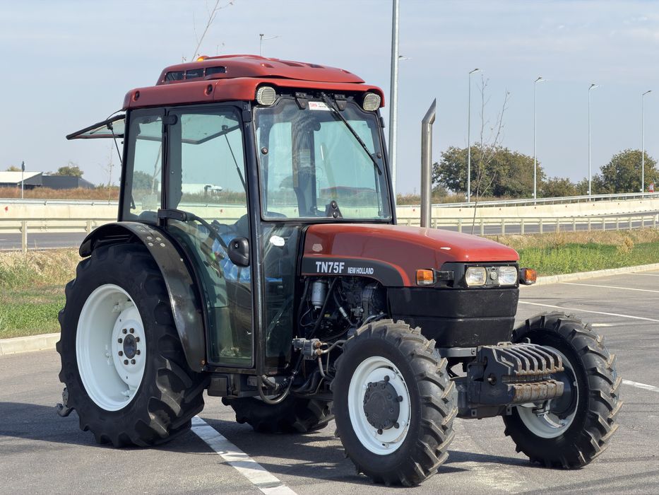 Tractor New Holland TN 75 F Cabina  cu Aer Conditionat an 2002 Import Belgia Fiat 70 90 Fiat 80 90 New Holland TD 65 TD 75 TD 85 Case John Deere Claas