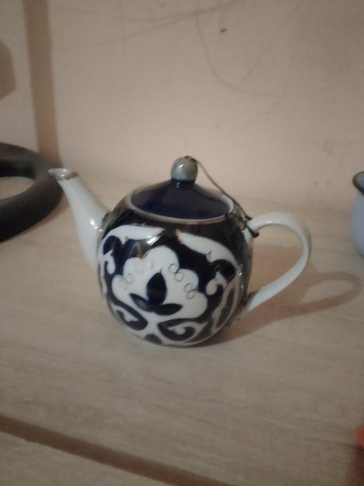 Ошхона идишлари сотилади