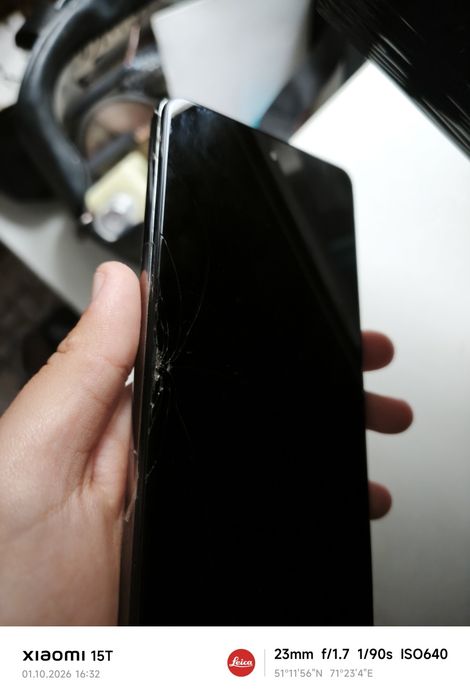 Продам Samsung a52 с минусами
