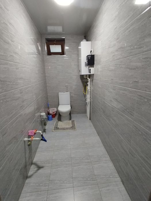 Uy sotiladi  srochna