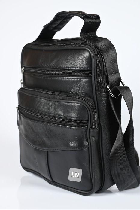 Мъжка чанта от естествена кожа