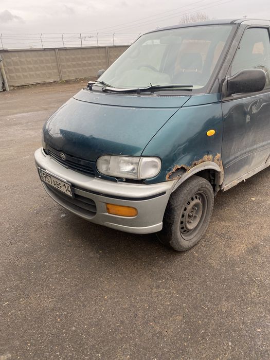 Продам Ниссан Сирена микроавтобус надежный самурай