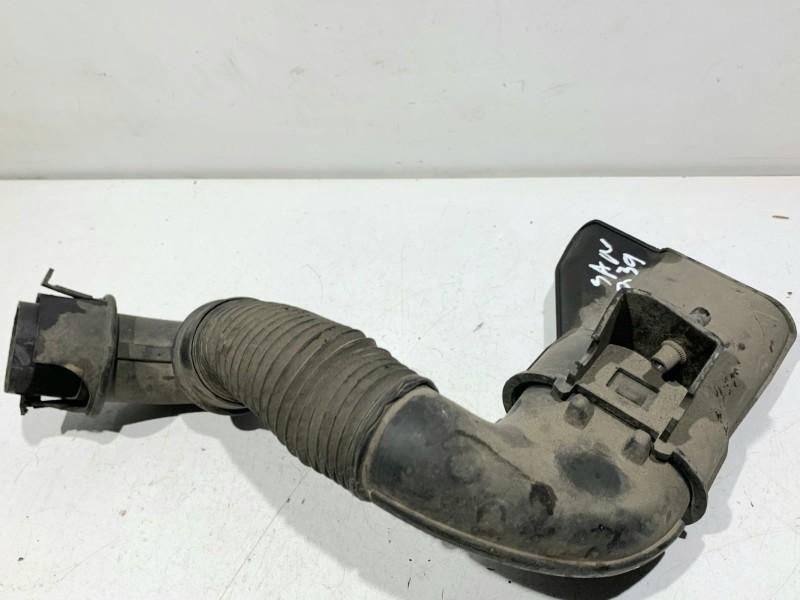 Furtun admisie aer Dacia Sandero 2 960159288R 1.2 benzina D4F (732)