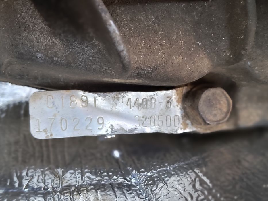 Раздатка за КИА Соренто 1