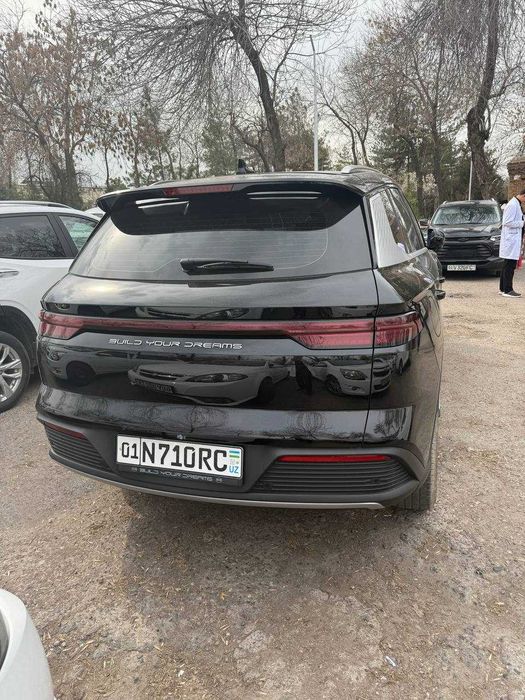 byd song pro gibrid srochno sotiladi.