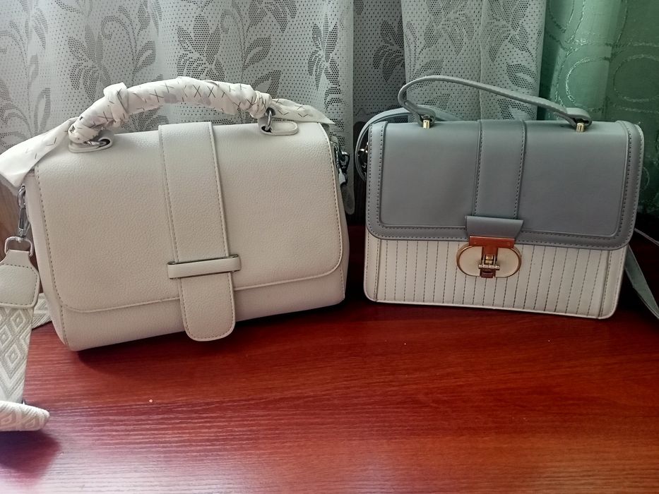 Продаются женские сумки