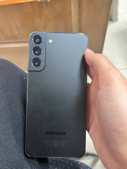 Samsung S22 plus