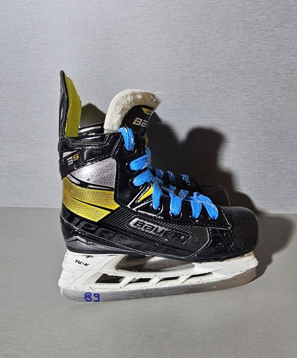 Patine 89 hochei hockey  Bauer Supreme 3S  marime 30-31   ( 20,2   cm lungime interioara).