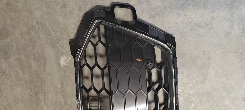 Челна решетка за Audi A5 8t, челна S-line решетка за A4 S4 B9 8w Facel