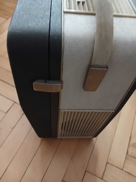 Magnetofon frumos Philips, anii 1960