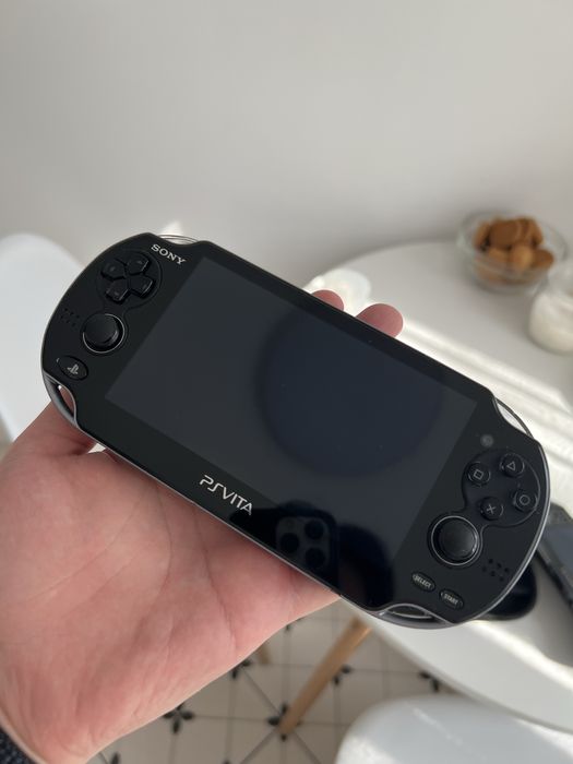 PS Vita FAT (Sony Playstation Vita)