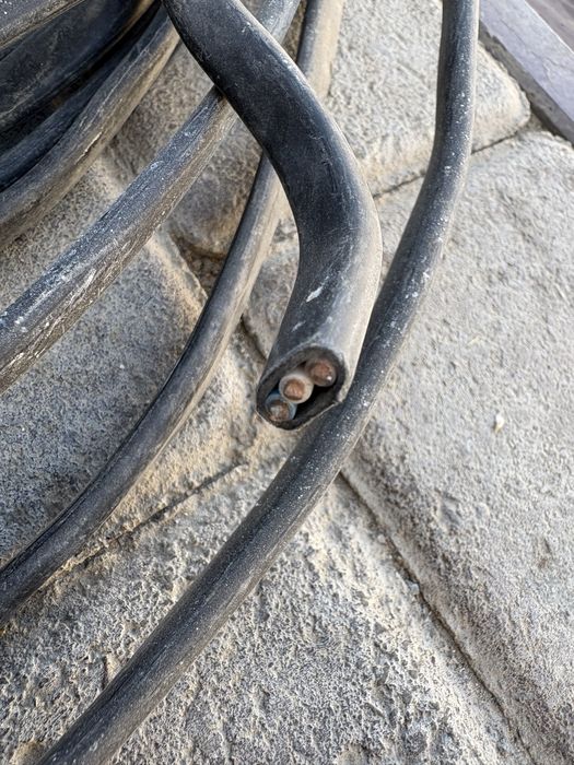 Кабель б/у продам