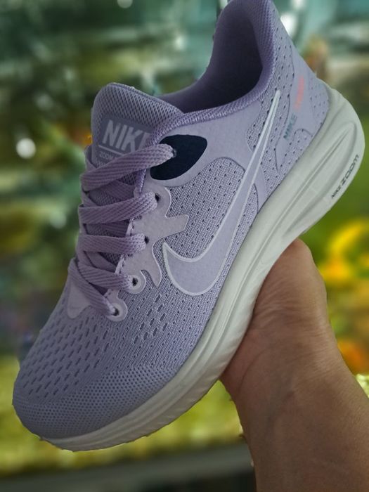 Кроссовки женские. Турция