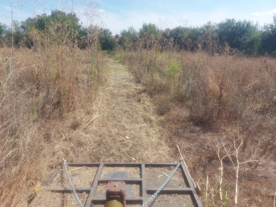 Услуги с  малък трактор