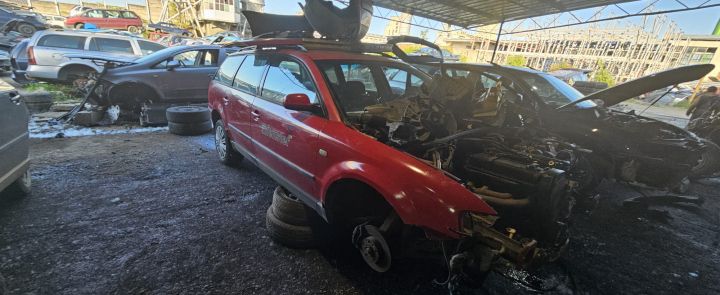 Motor fara anexe Volkswagen VW Passat B5