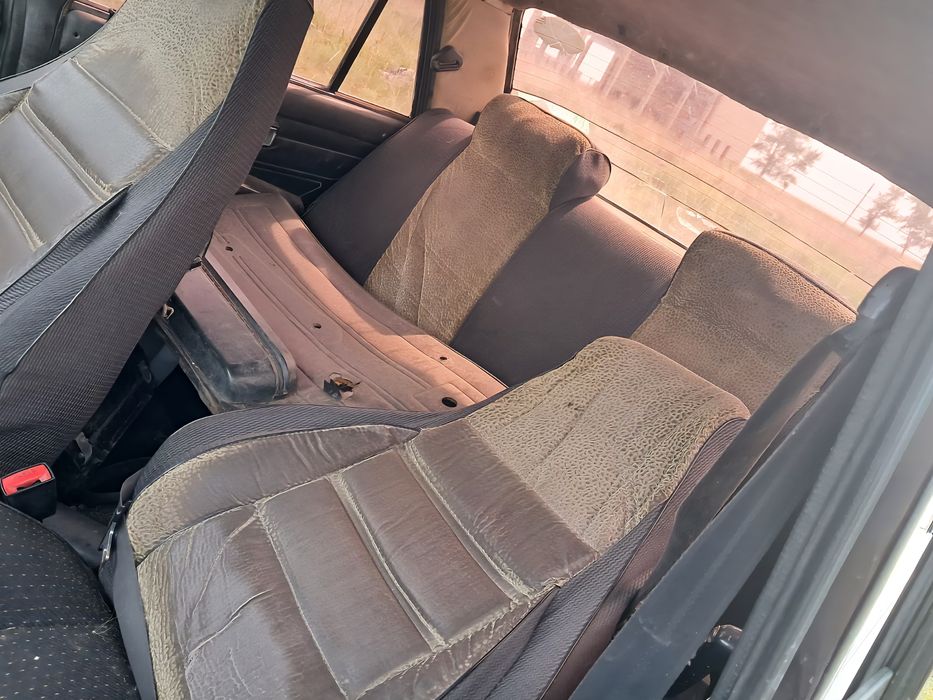 Автомобиль Лада 21074