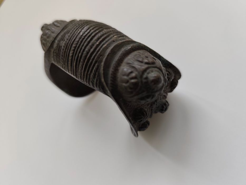 Възрожденска гривна Рогатка