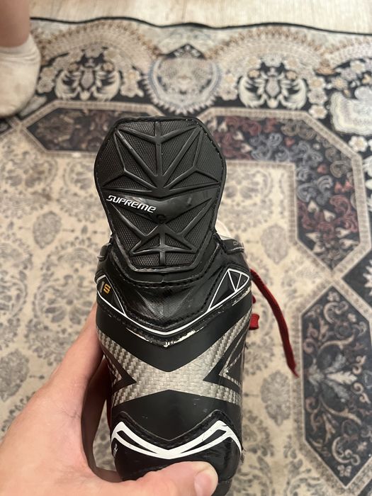 Коньки хоккейные Bauer Supreme