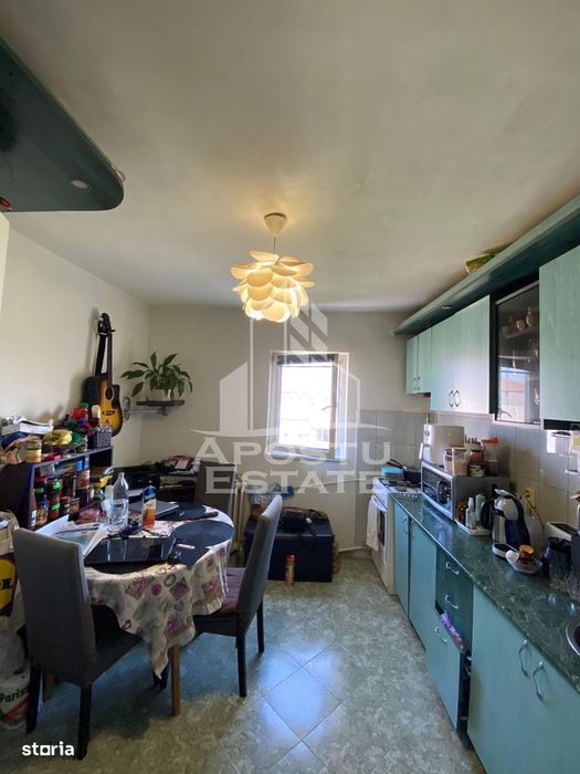 Apartament 3 camere de vanzare, zona Olimpia - Stadion Timisoara