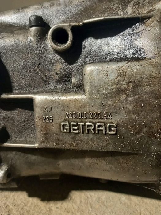 Продам б/у механическую коробку переключения передач (МКПП) Getrag 220