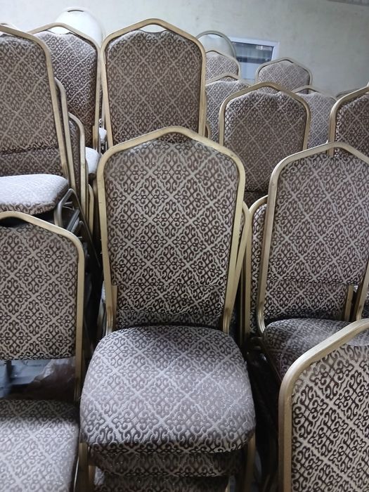 Продается стулья! Отличного качество!