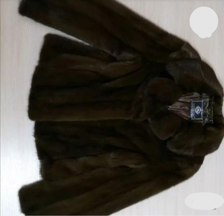 Продам норковую шубу