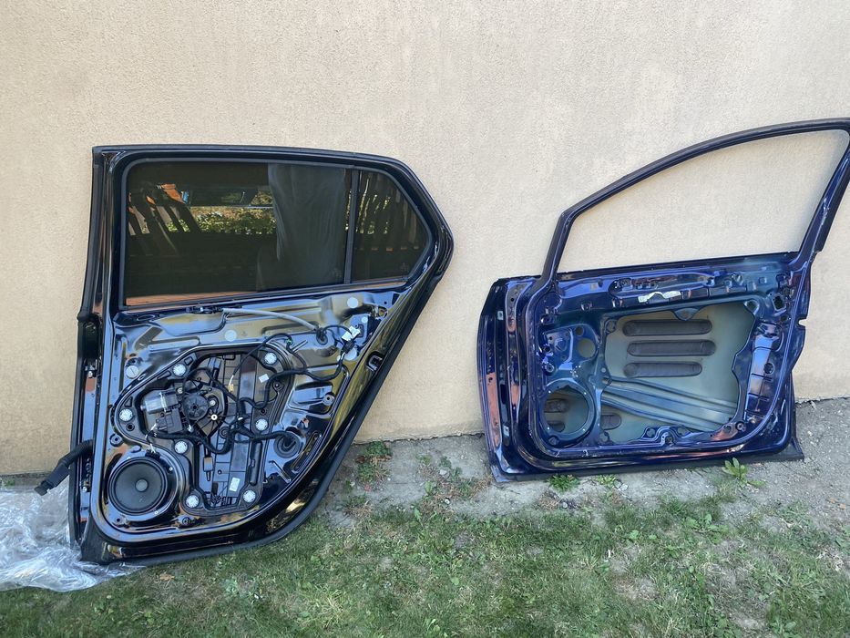 Usi vw golf 8 dreaptafata spate