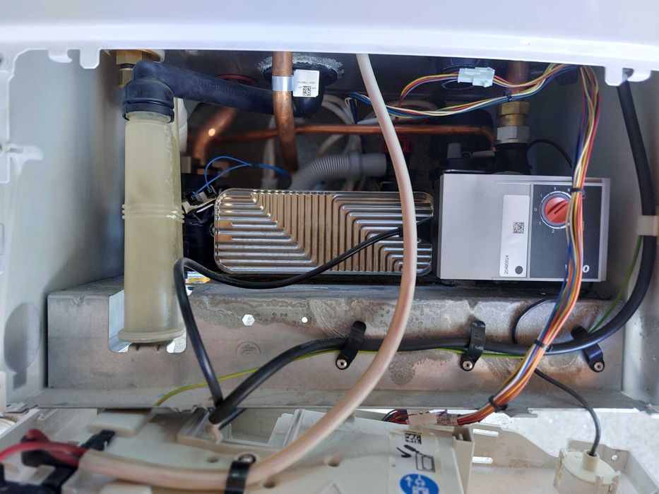 Depozit piese s.h. BUDERUS LOGAMAX U062 - 24 k.