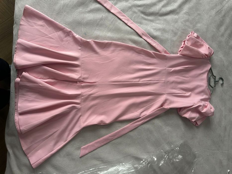 Платье женское и пиджак