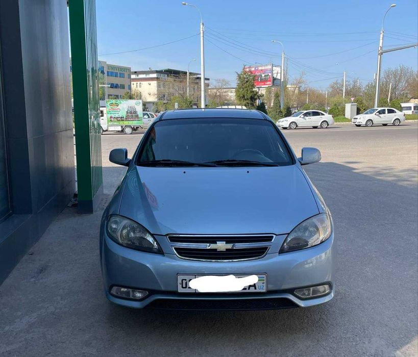 Продается Chevrolet Lacetti 3 позиция в идеальном состоянии