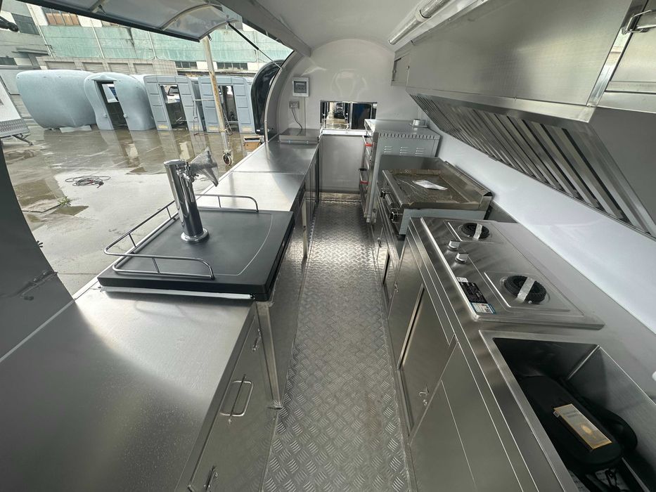 Каравана за бързо хранене- Food truck. 4M