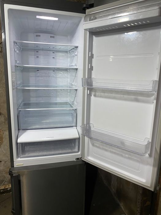 Продам Холодильник.