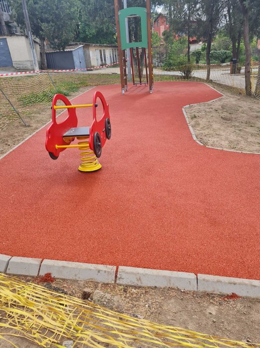Covor cauciucat din tartan turnat pentru terenuri sportive si agrement