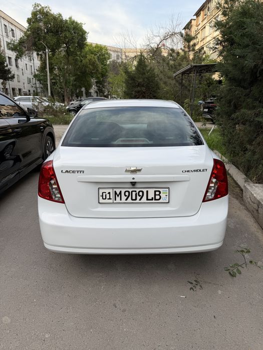 Аренда с выкупом Lachetti 2010 avtomat