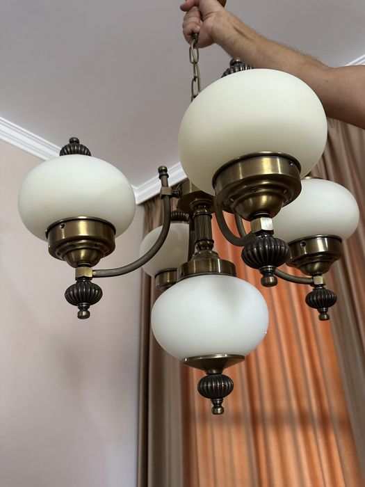 Vand candelabru clasic